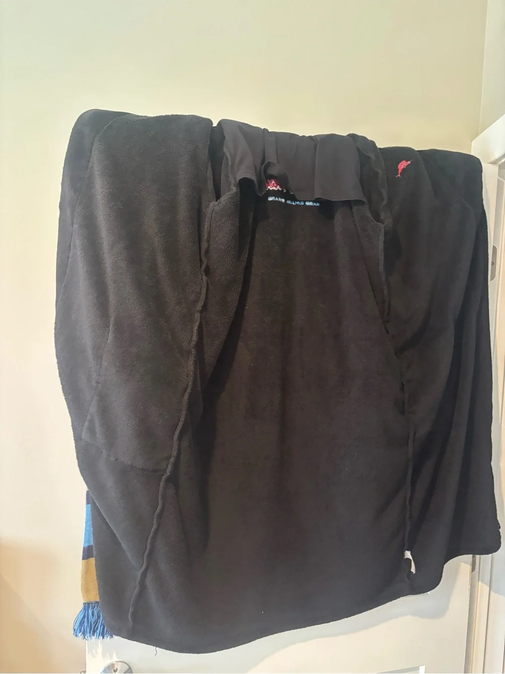 Tommy Bahama Robe